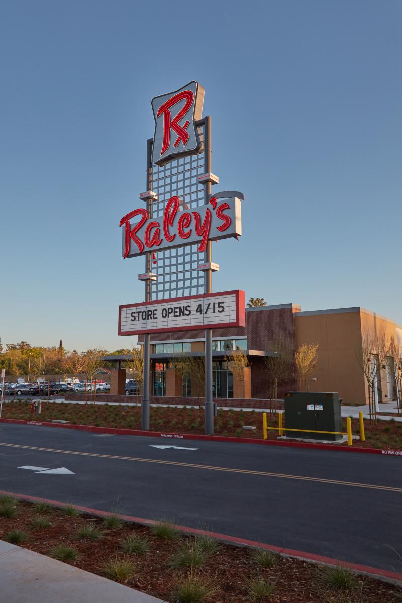 Raley's Opens Flagship Sacramento Store | Progressive Grocer