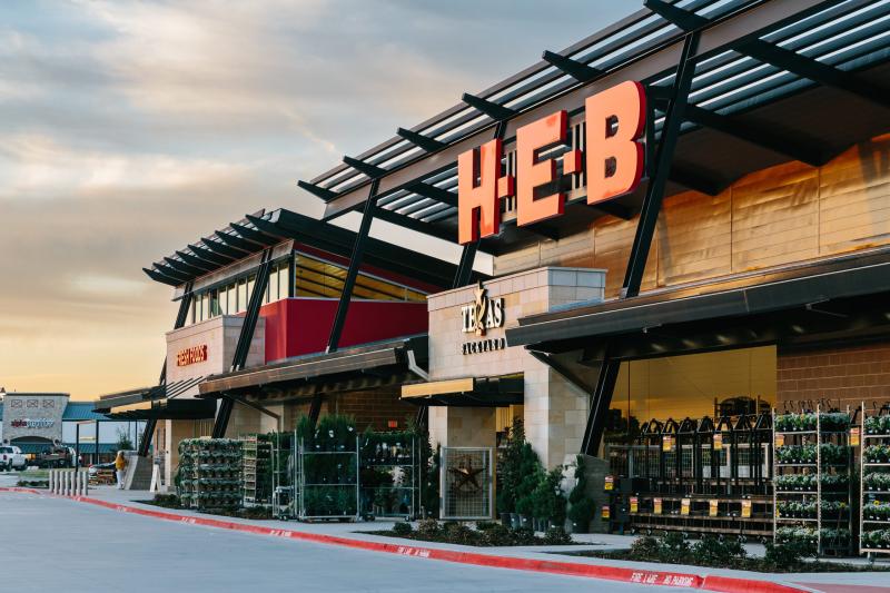 H-E-B Opens 3 Stores On Same Day | Progressive Grocer