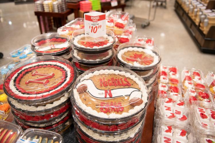 Rouses Market Debuts Collegiate-Themed Grocery