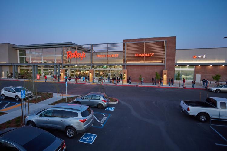 Raley's Opens Flagship Sacramento Store