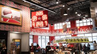 Rouses Market Debuts Collegiate-Themed Grocery