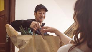 How Independent Grocers Can Win With Local Customer Delivery