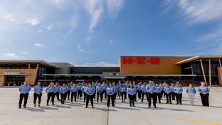 H-E-B McKinney Opens Its Doors | Progressive Grocer