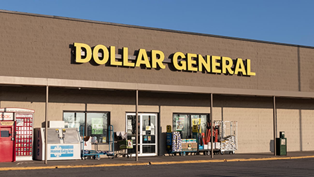 Dollar General Storefront
