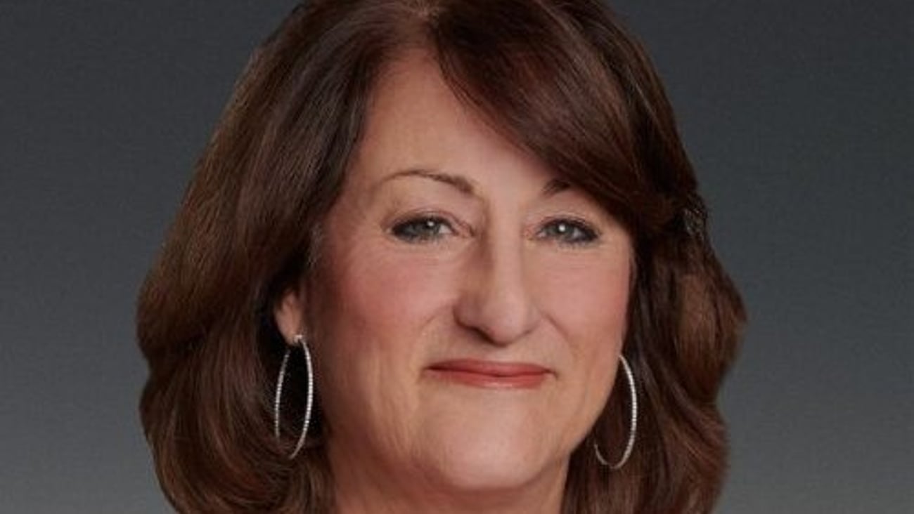 Gail Hollander teaser