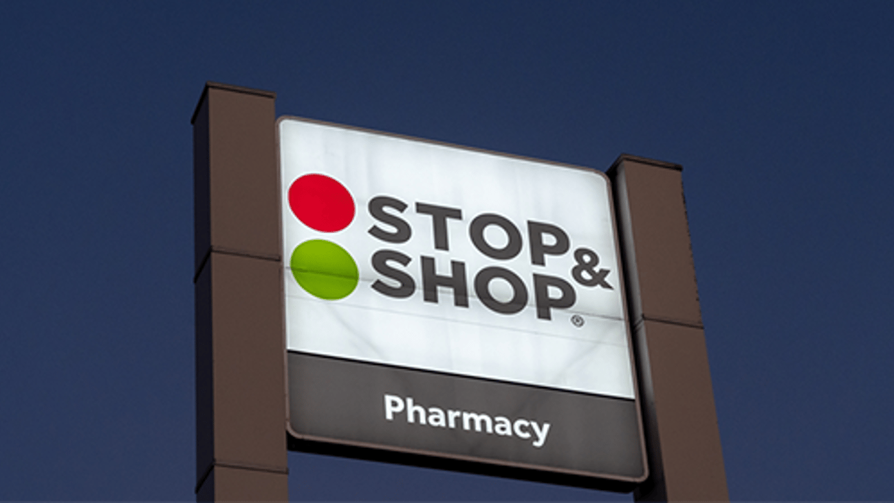 Stop & Shop Sign Teaser