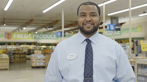 What Warrants Food Lion's Store Manager of the Year Title? Awadalla