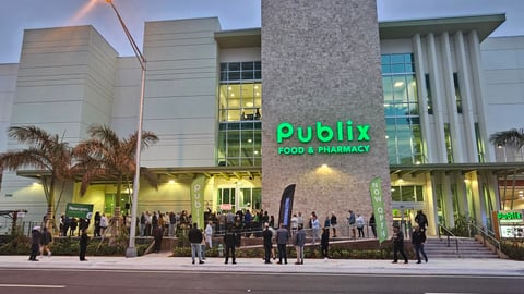 Publix Hollywood facade