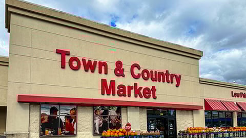 Town & Country Market Valparaiso IN Teaser