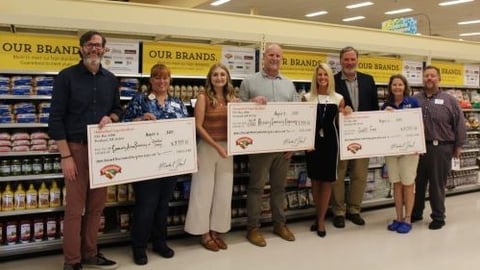 Hannaford Supermarket