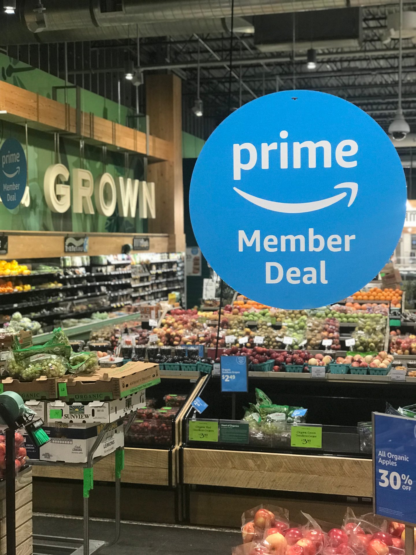 Amazon Prime Members Now Get Free, Fast Grocery Delivery