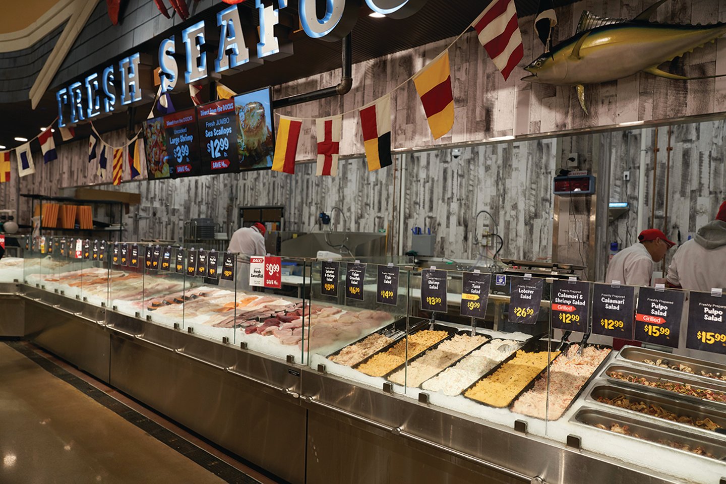 Inside the New Stew Leonard's, a Master of Fresh Paramus Seafood