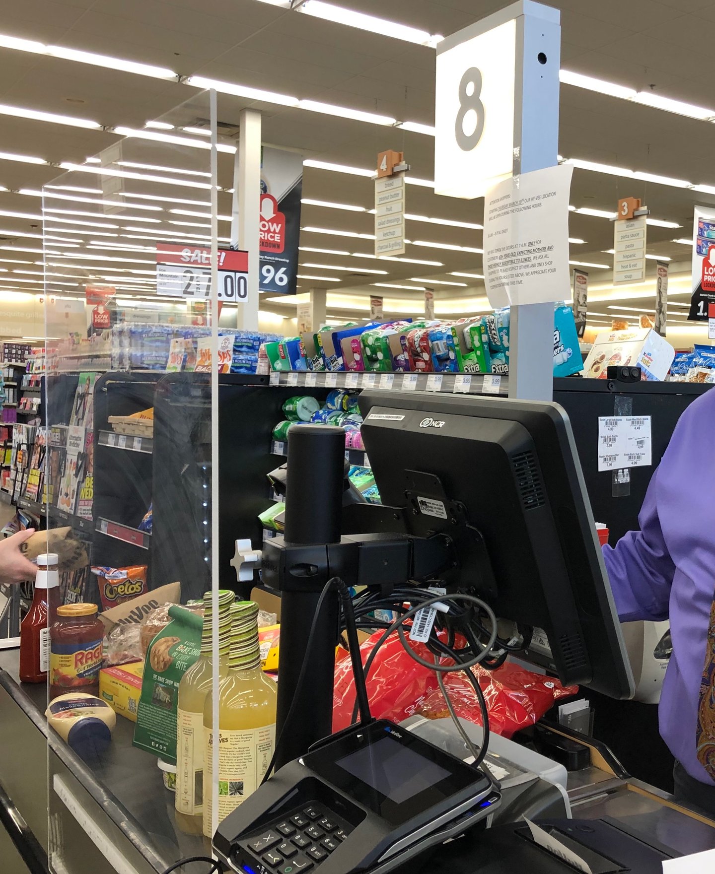 Hy-Vee Provides Unprecedented In-Store Virus Protection