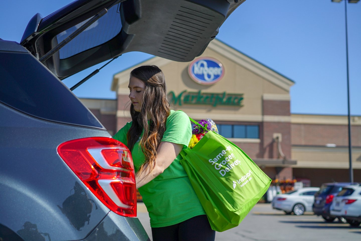 Instacart Launches BTS Pandemic Help for its Shoppers