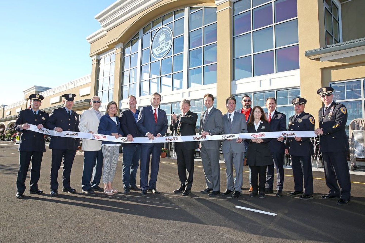 Saker Family Opens State-of-the-Art ShopRite in New Jersey 