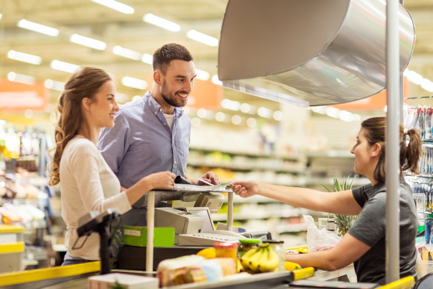 Schnucks Surprises Loyal Shoppers With $500K in Reward Points 