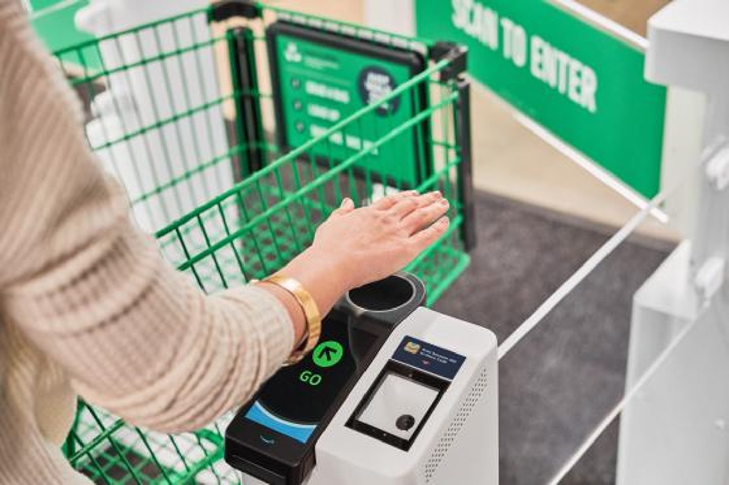 How Amazon Aims to Disrupt Grocery Again