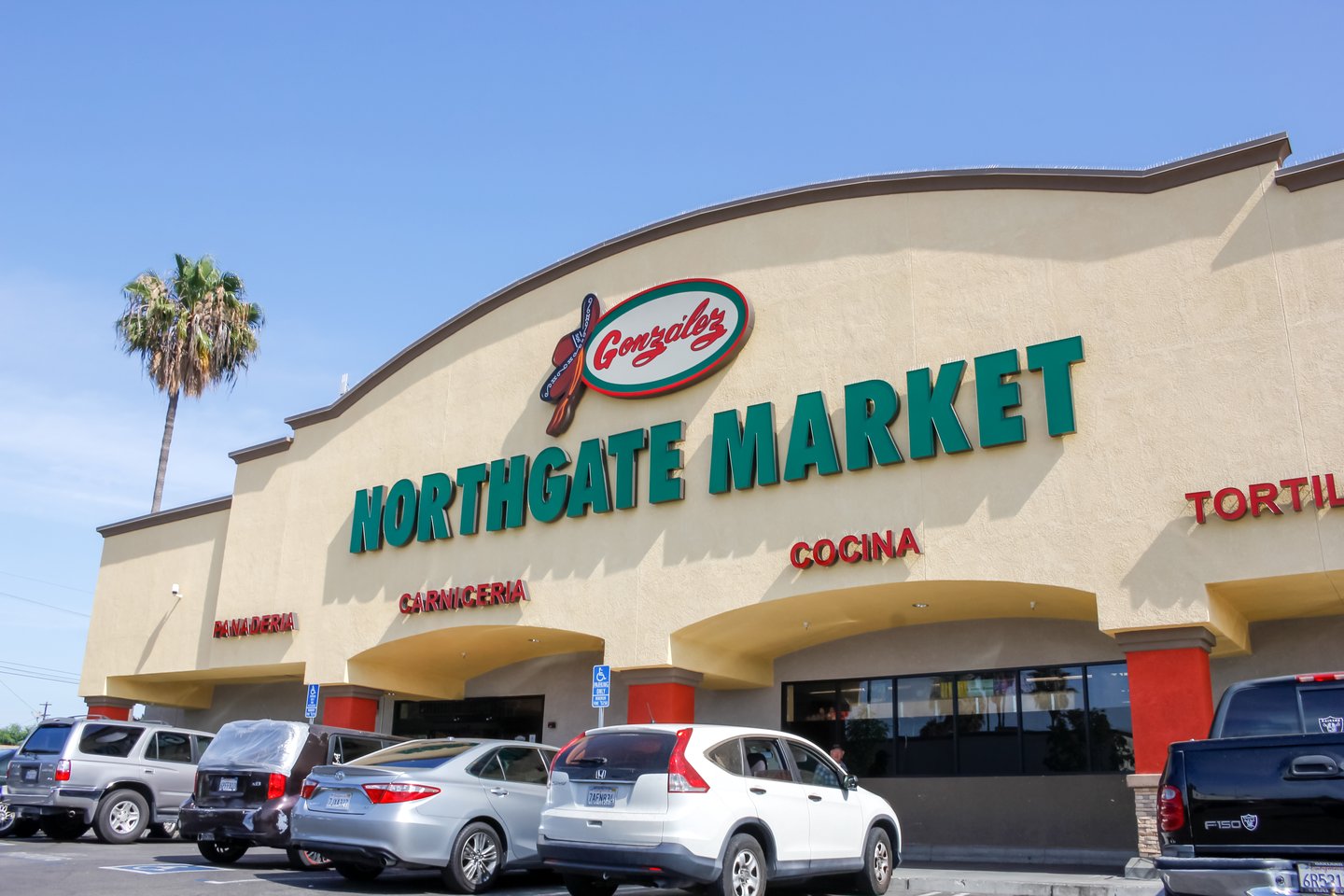 Northgate Gonzalez Market Storefront Main Image