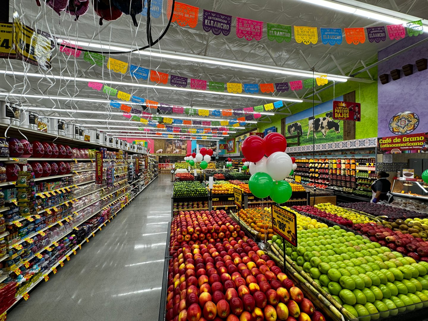 El Rancho Produce Department