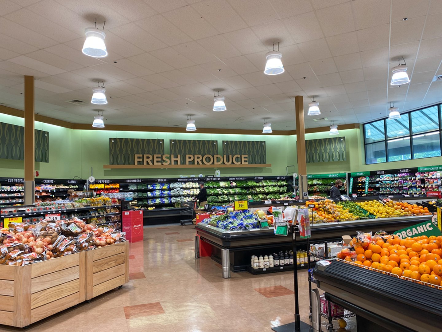 Schnucks Produce Main Image