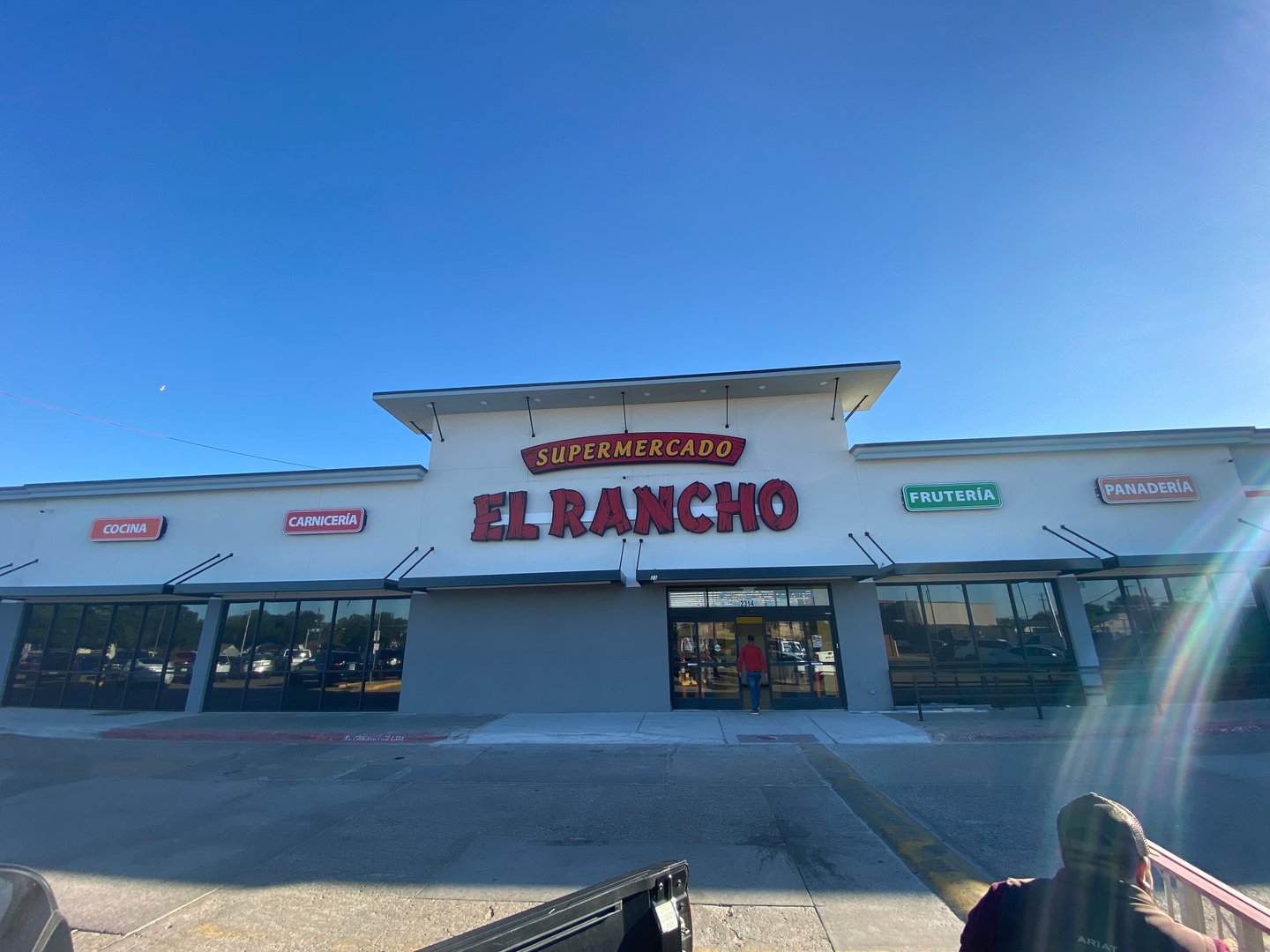 El Rancho Storefront Main Image