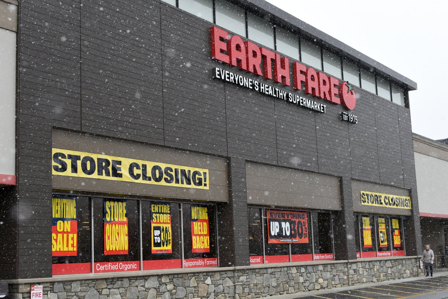 Earth Fare Closing Asheville NC Main Image