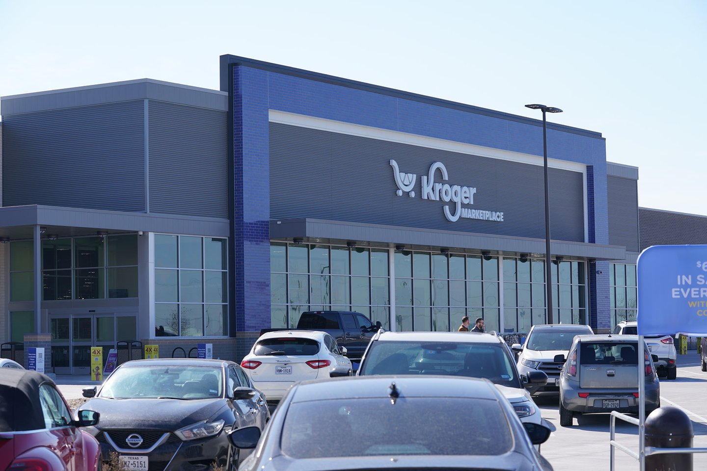 Kroger Marketplace Plano Texas Grand Opening Exterior Carousel