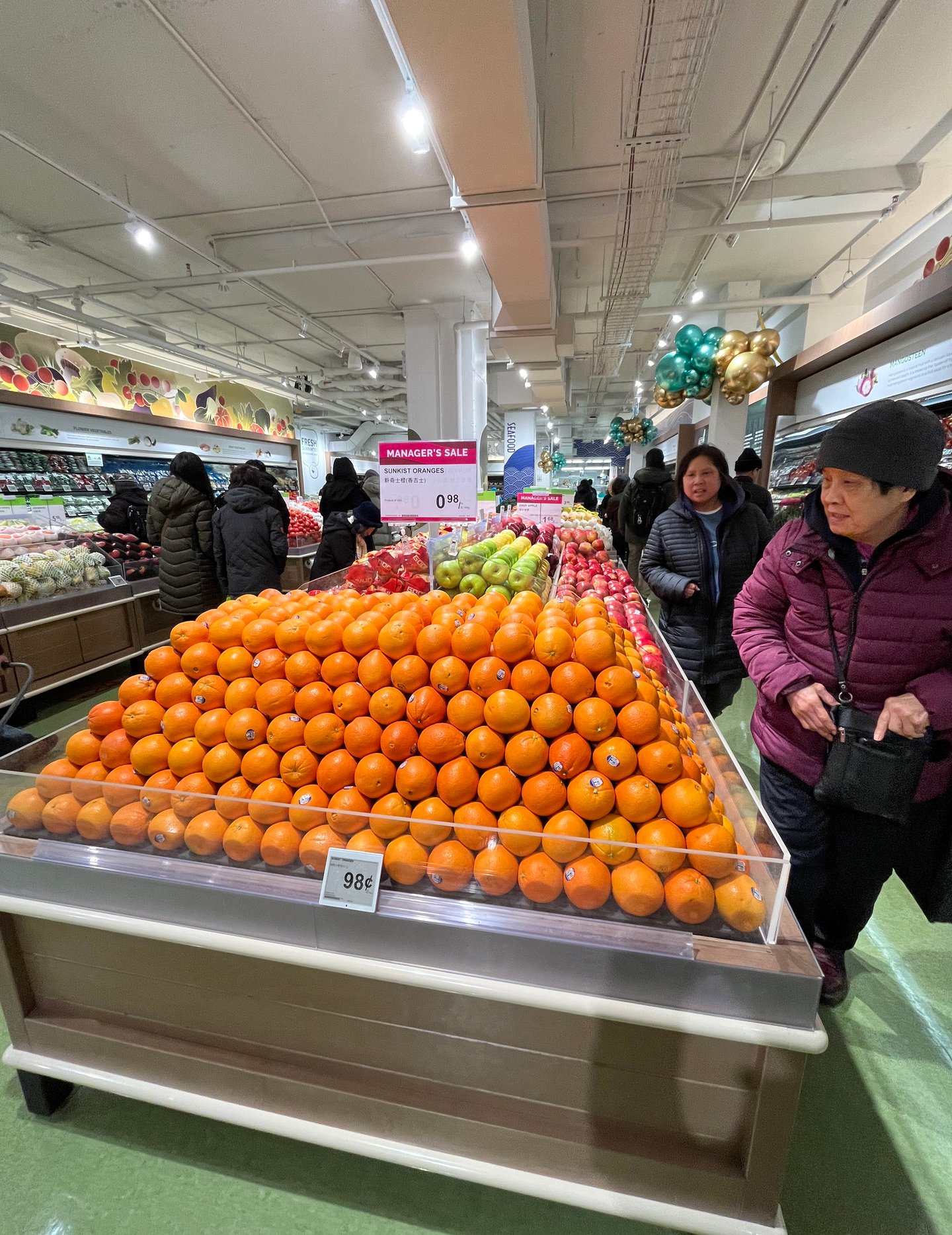 T&T Downtown Toronto Oranges Carousel