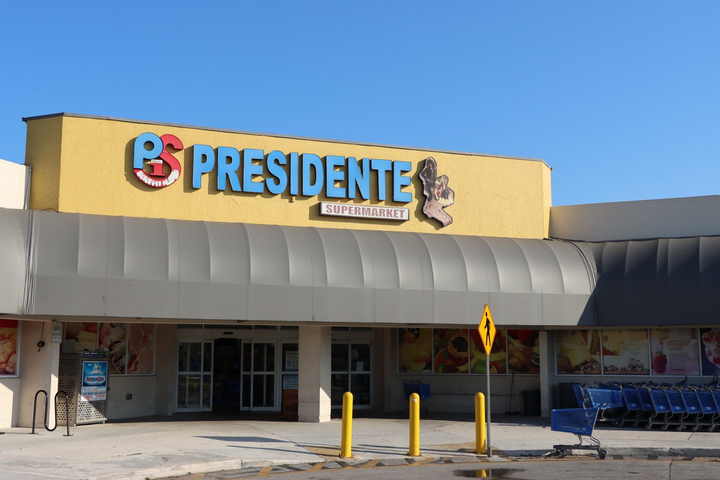 El Presidente Supermarkets Miami Main Image
