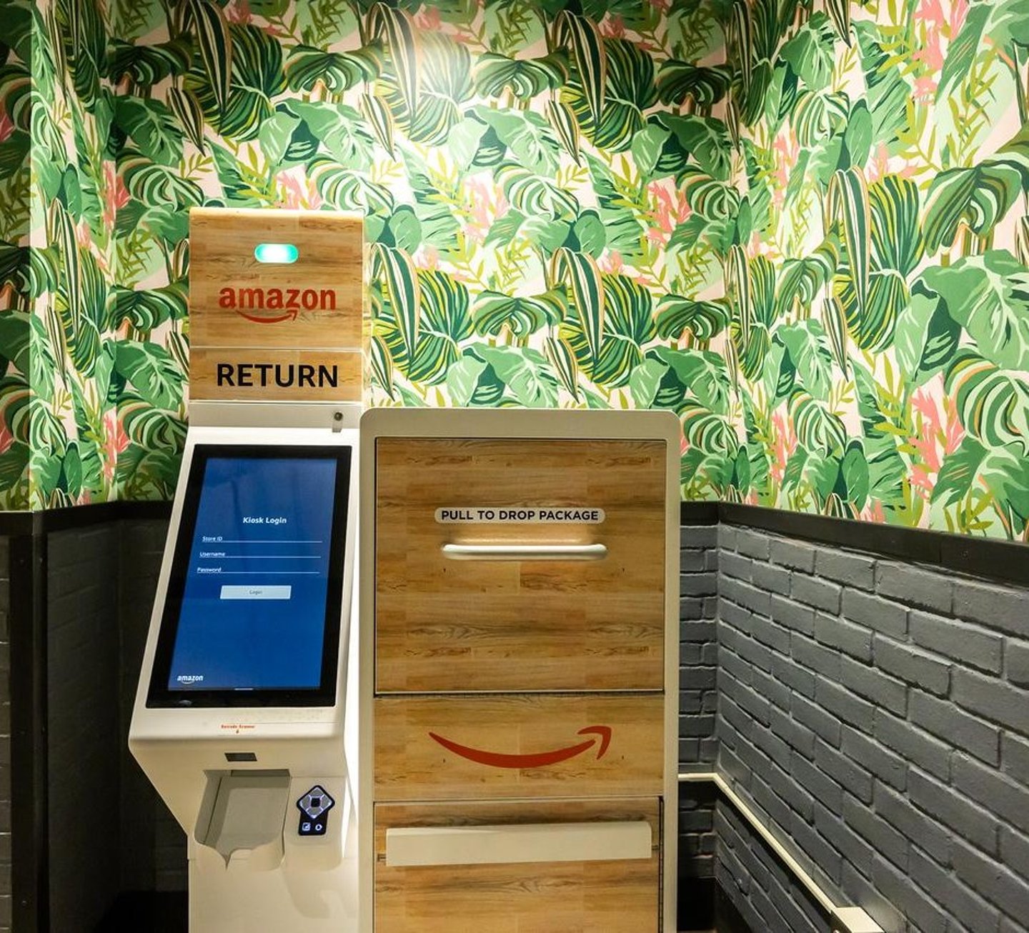 Amazon returns in WFM