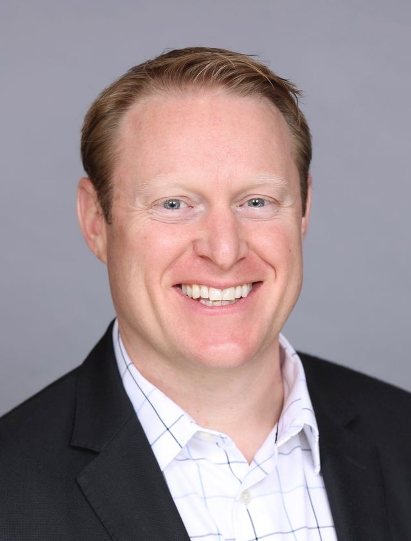 Dollar General Austin Leonard Headshot Main Image