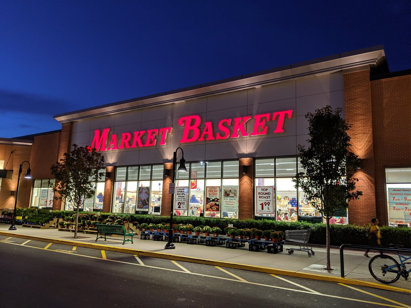 Market Basket Evening Main Image