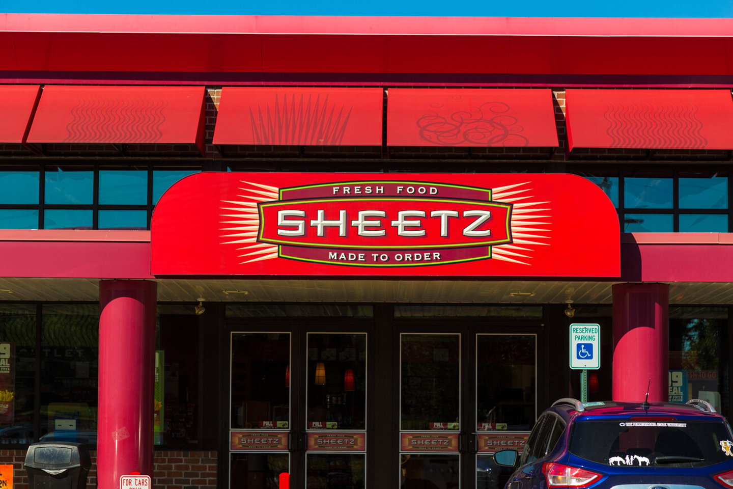 Lebanon, PA, USA - October 5, 2016: Entrance with distinctive logo of the Sheetz convenience stores.; Shutterstock ID 496760467