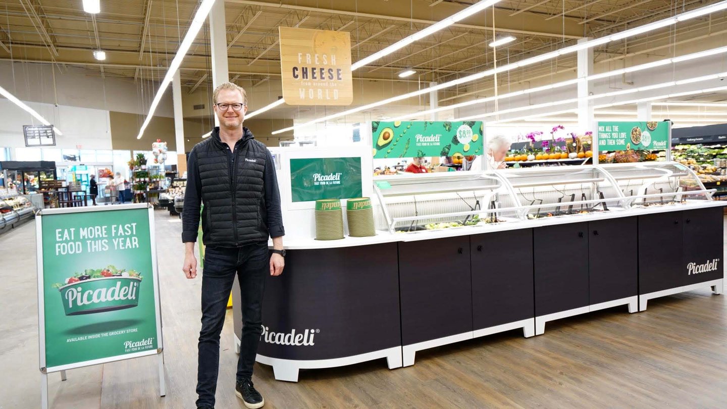 Albertsons Innovates Its Salad Bar With European Tech 