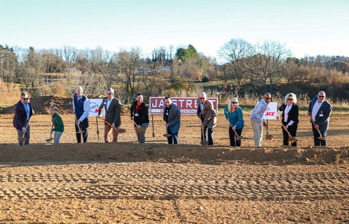 Abingdon, VA Curt’s Ace Hardware Groundbreaking