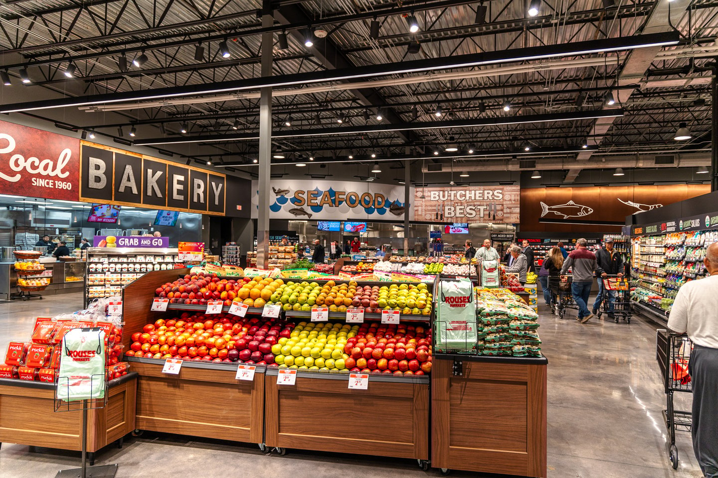 Rouses Store 84 Lafayette Produce Section Carousel