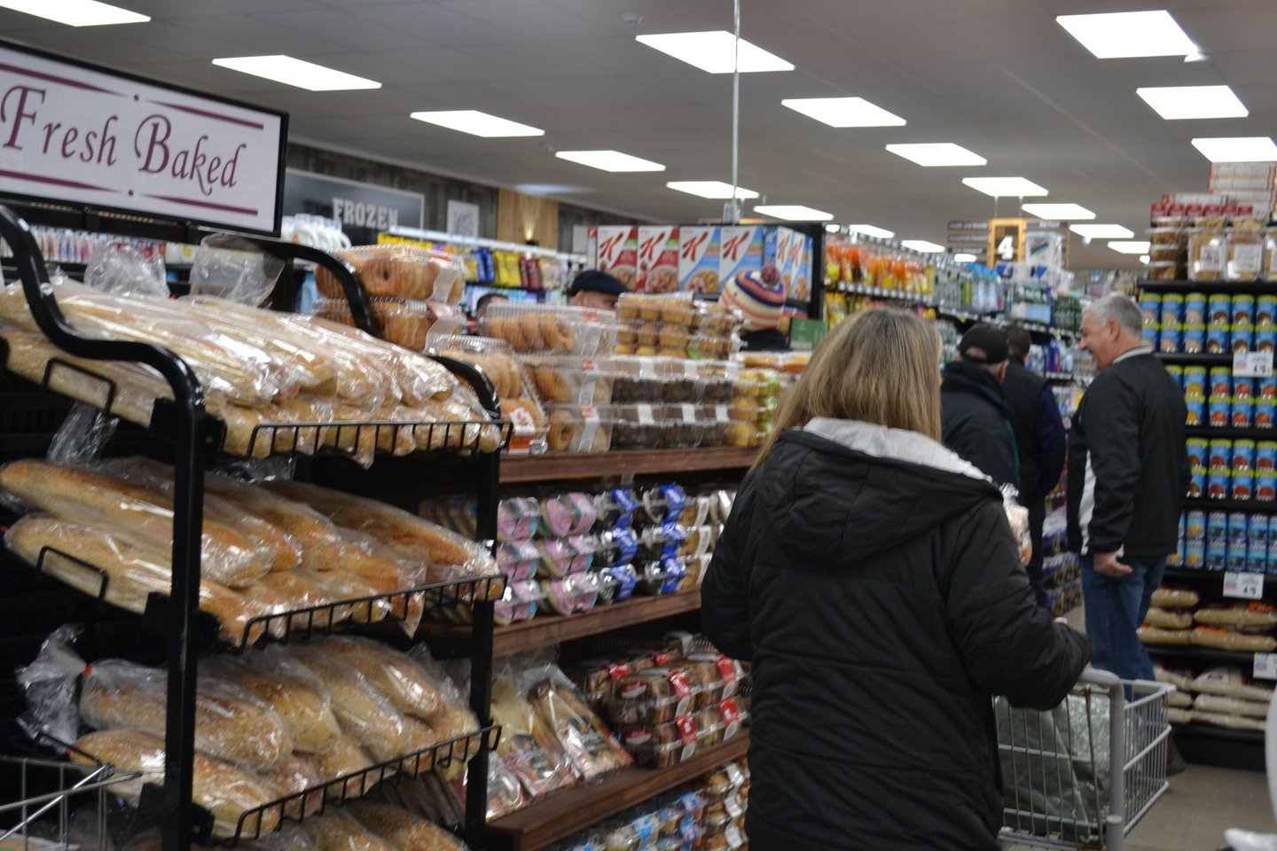 Bloomingdale Supermarket by Foodtown Bread Carousel