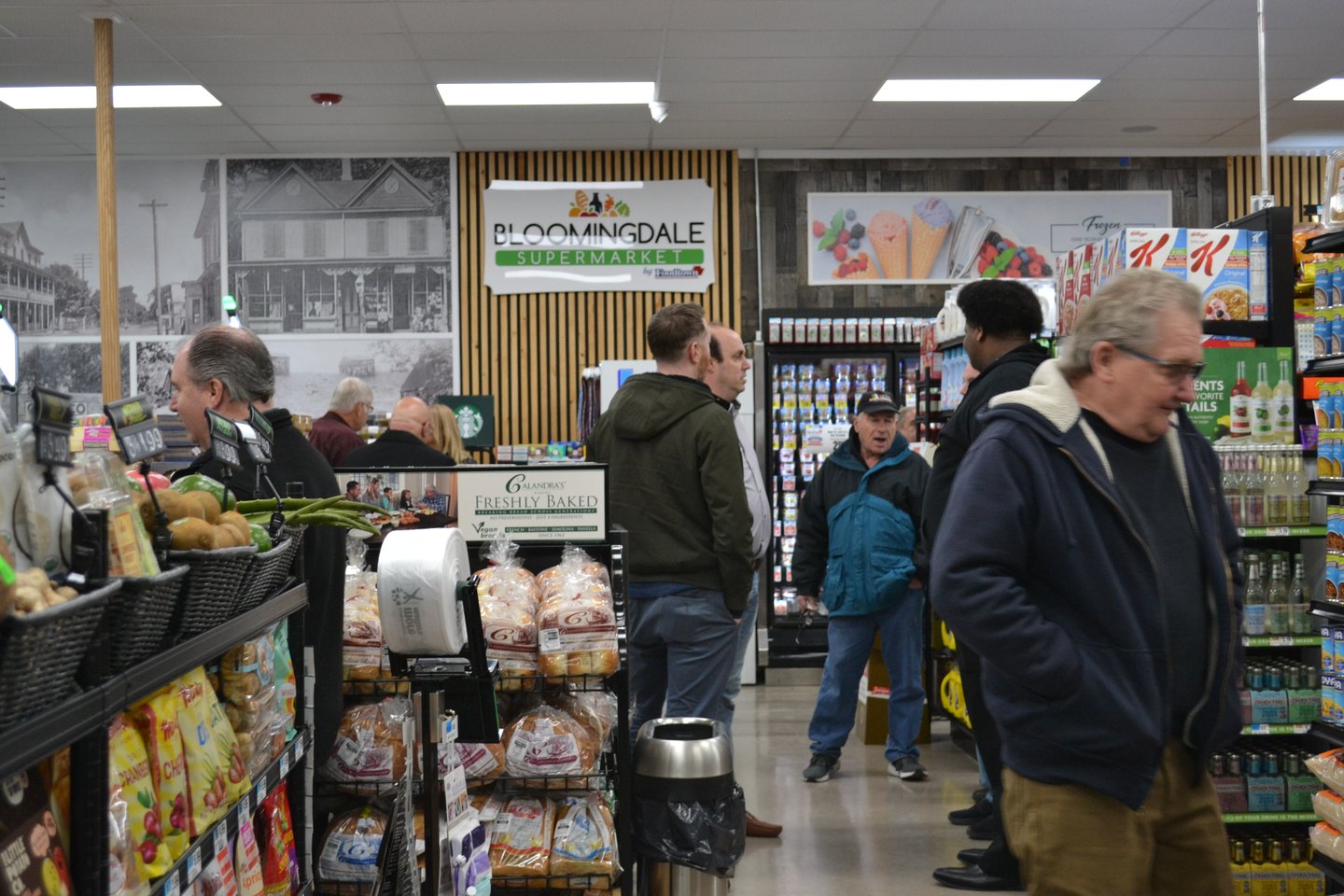 Bloomingdale Supermarket by Foodtown Sign Interior Carousel