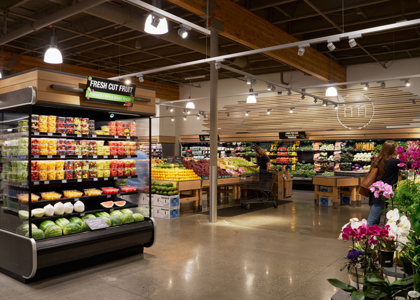 Metropolitan Market Produce Carousel