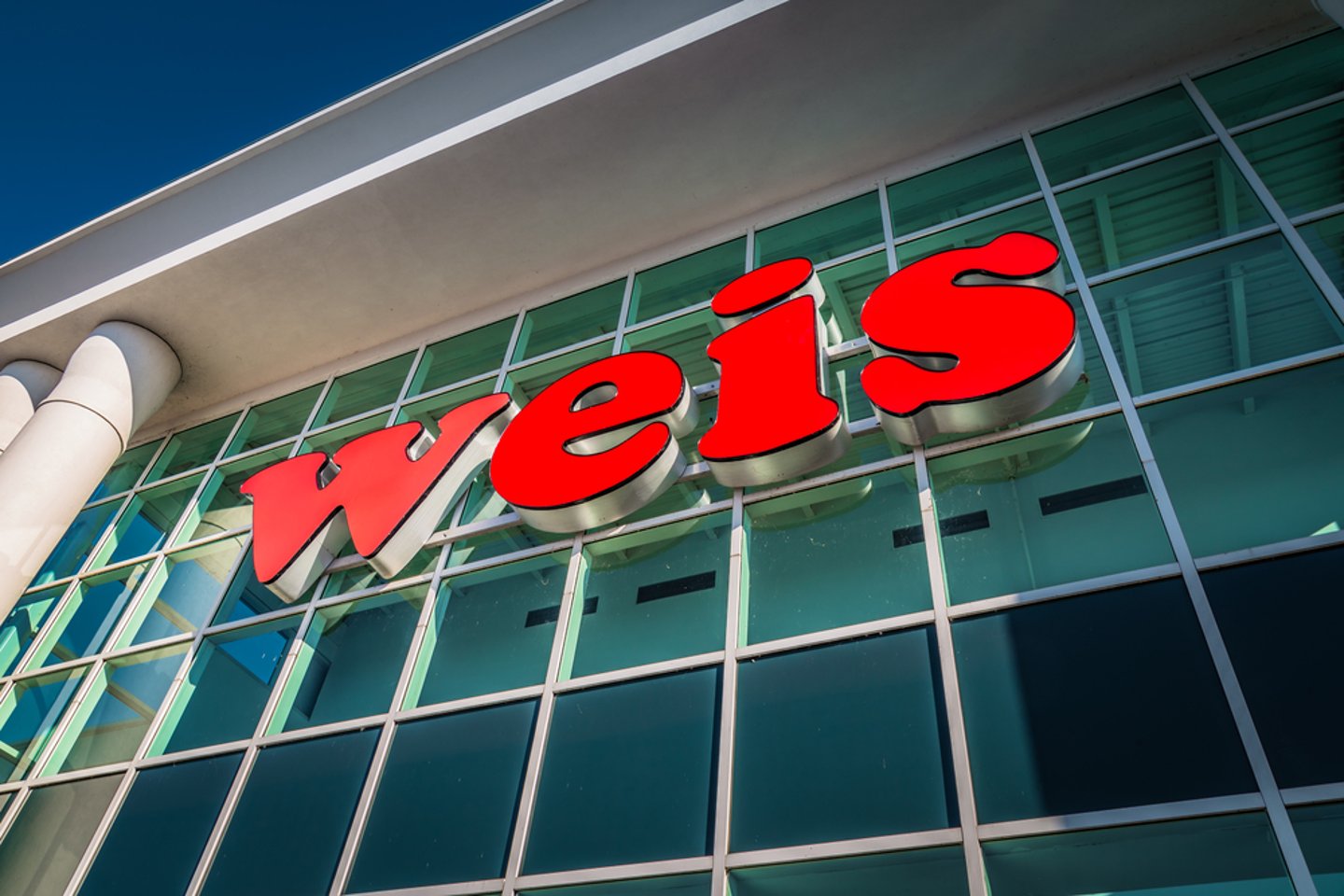 Weis Markets Sign Main Image