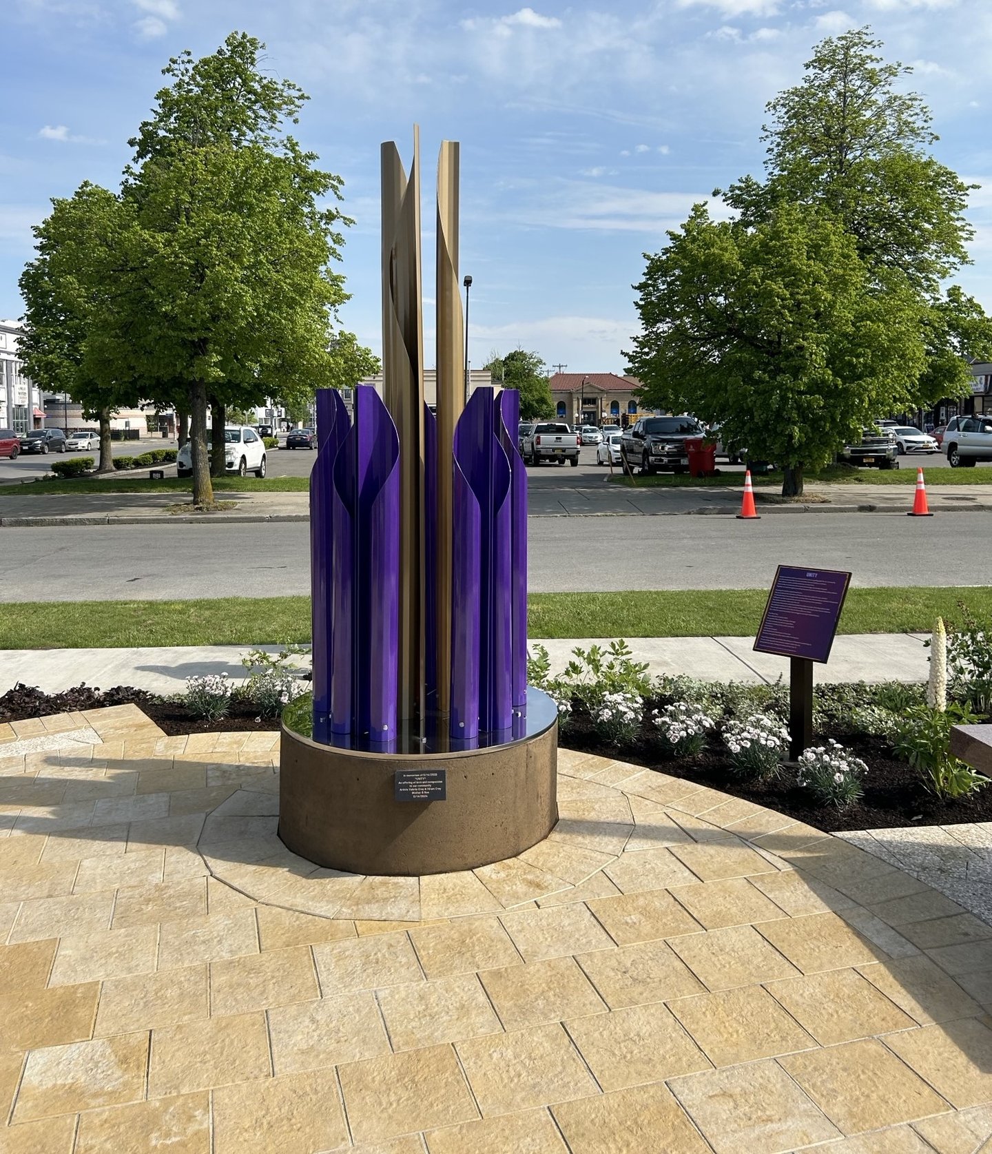 Tops Honor Space