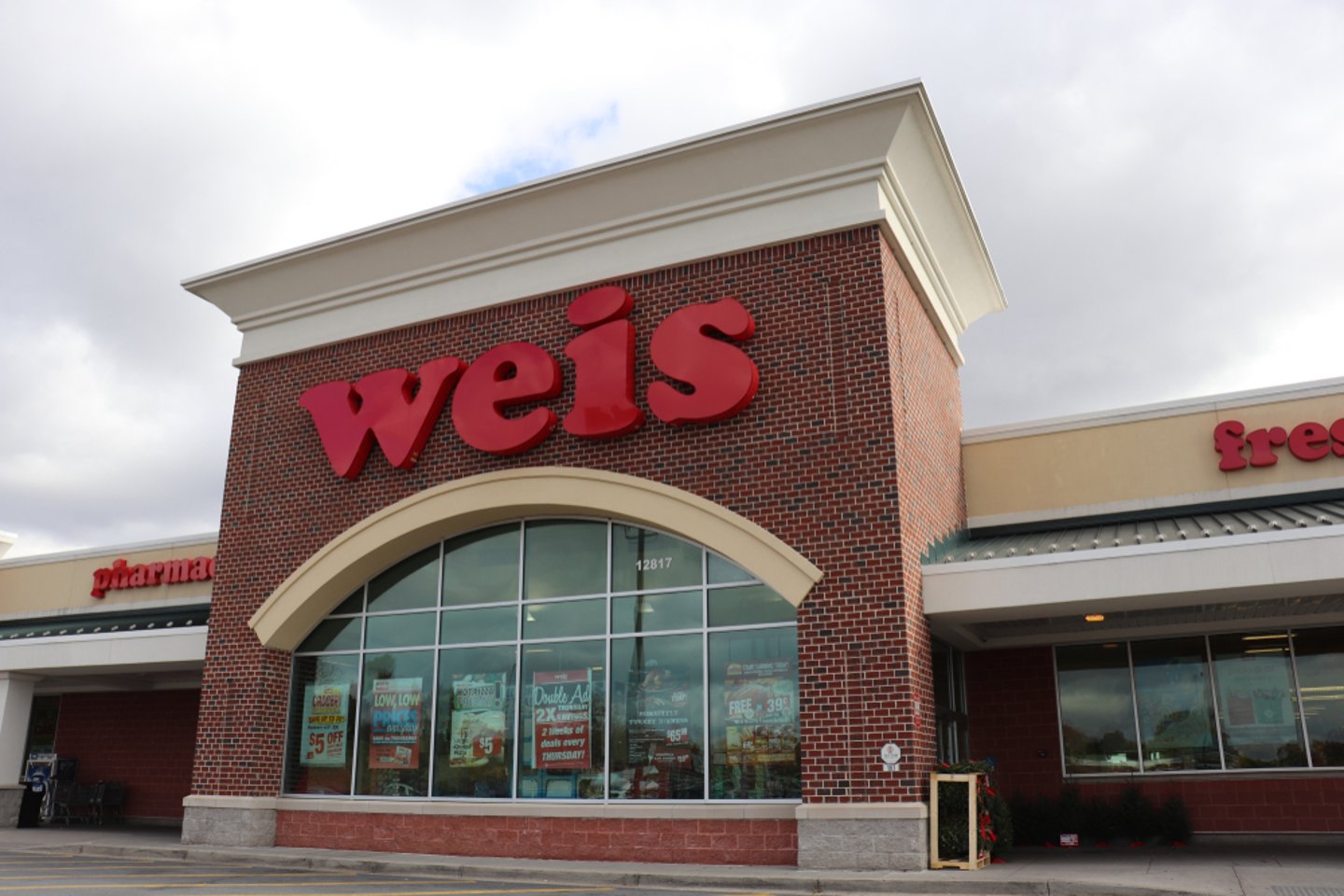 Weis Markets Hagerstown, MD Main Image