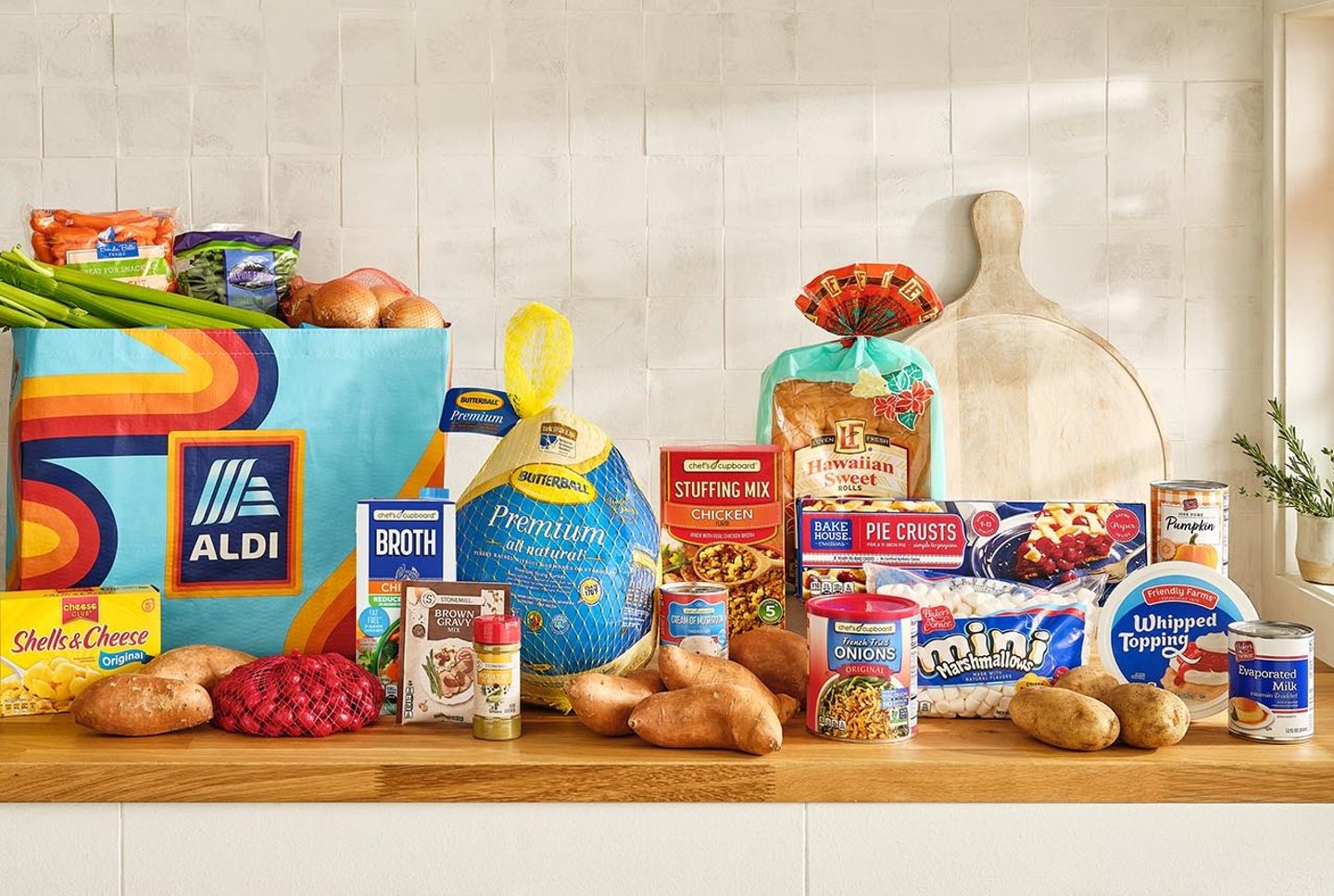 ALDI Thanksgiving basket