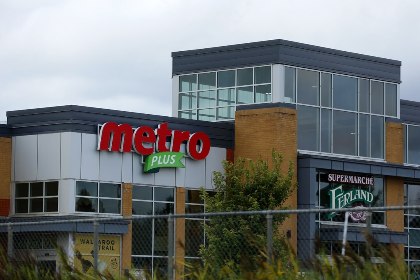 Metro Supermarket Quebec Main Image